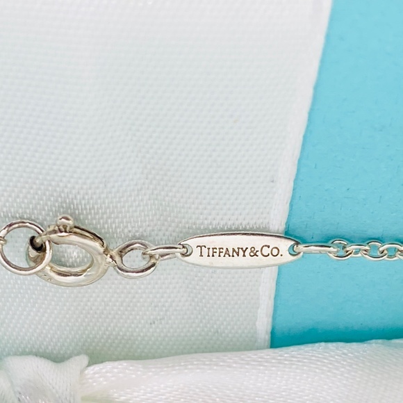 Tiffany & Co Peretti open heart necklace .925 6.8 grams 22mm 16” box MSRP $625 - Picture 7 of 10